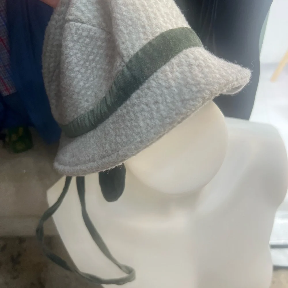 Vintage Rothschild Bonnet Hat Wool Blend Ear Flap Strap child’s